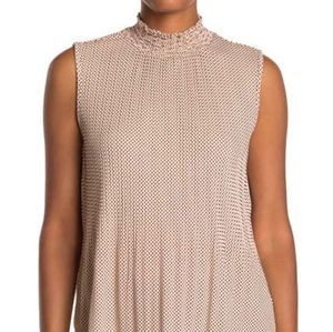 ADRIANNA PAPELL Champaign & Black Polka-dot Sleeveless Peplum Mock Neck Top